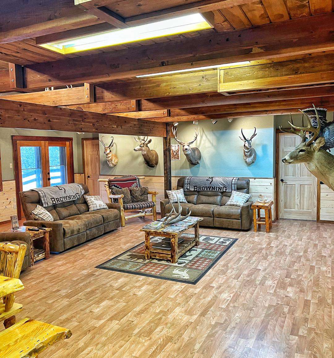 Hunting Lodge Rental